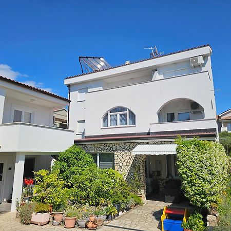 Apartmani Kurjakovic - Punat Buitenkant foto