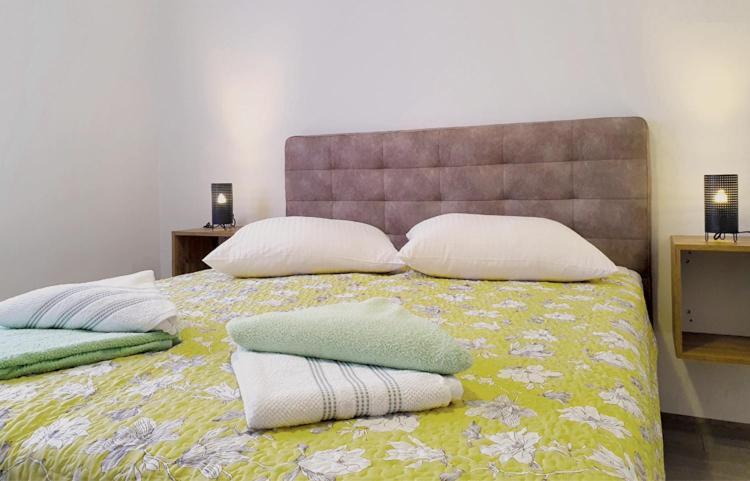 Apartmani Kurjakovic - Punat Buitenkant foto