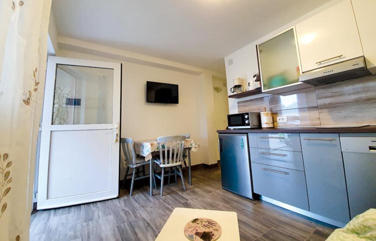 Apartmani Kurjakovic - Punat Buitenkant foto