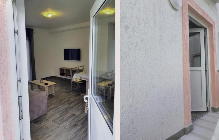 Apartmani Kurjakovic - Punat Buitenkant foto