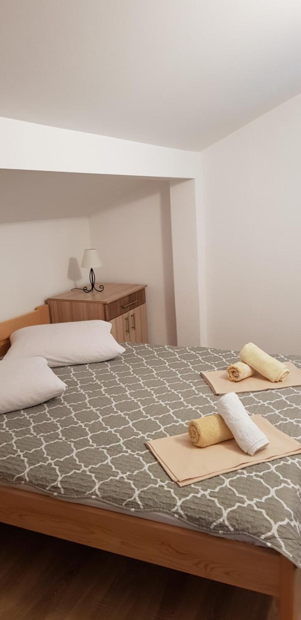Apartmani Kurjakovic - Punat Buitenkant foto