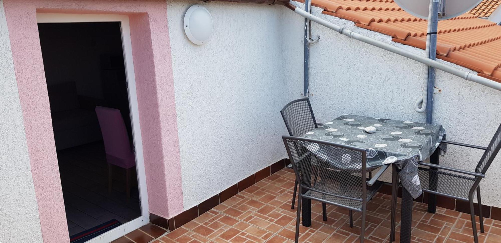 Apartmani Kurjakovic - Punat Buitenkant foto